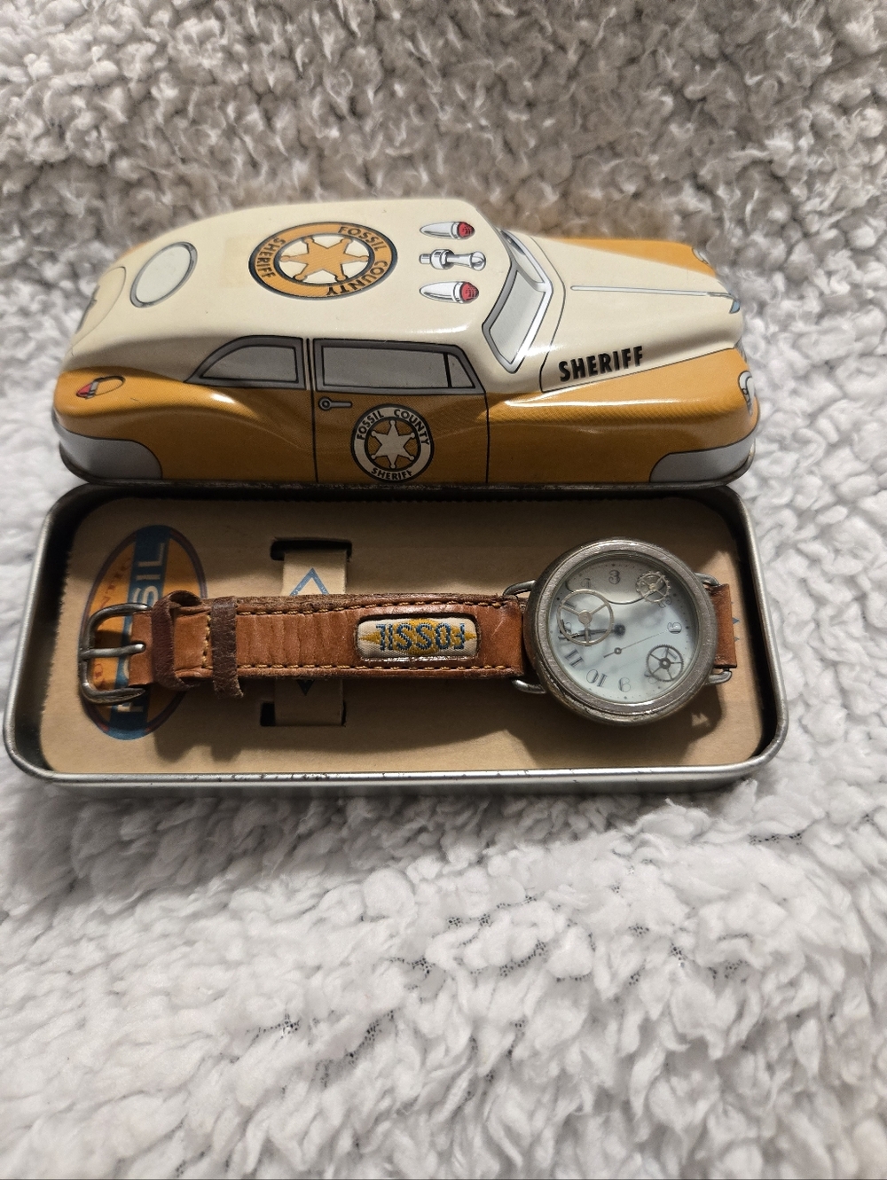 Vintage Floating Dial Fossil Watch With Case